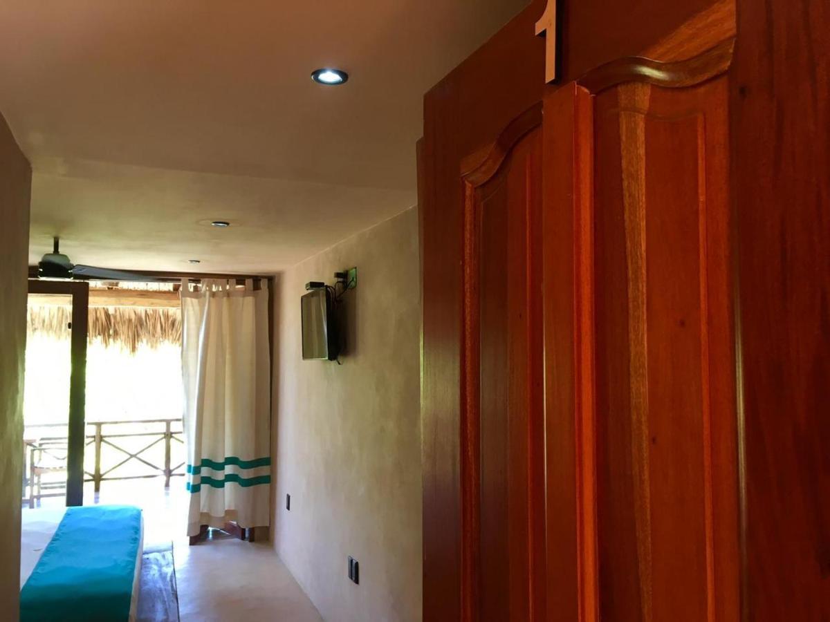 Hotel Rinconcito De Mazunte Santa María Tonameca Buitenkant foto